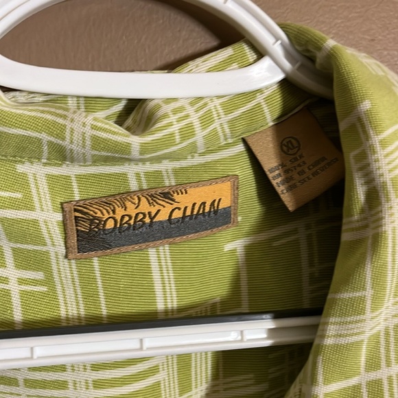 Vintage 100% silk loose fitting casual button down shirt B8 - Picture 3 of 5